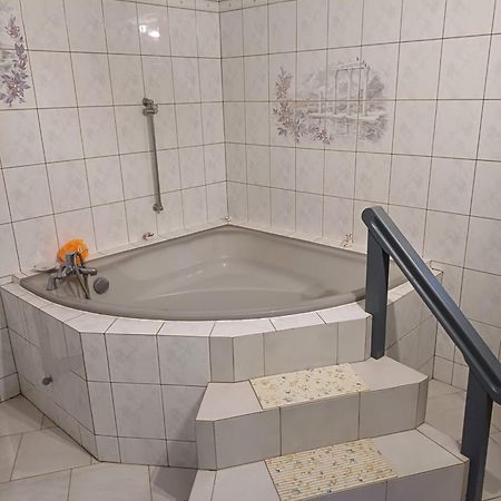 Apartamento Le Pouyet Saint-Lattier Exterior foto